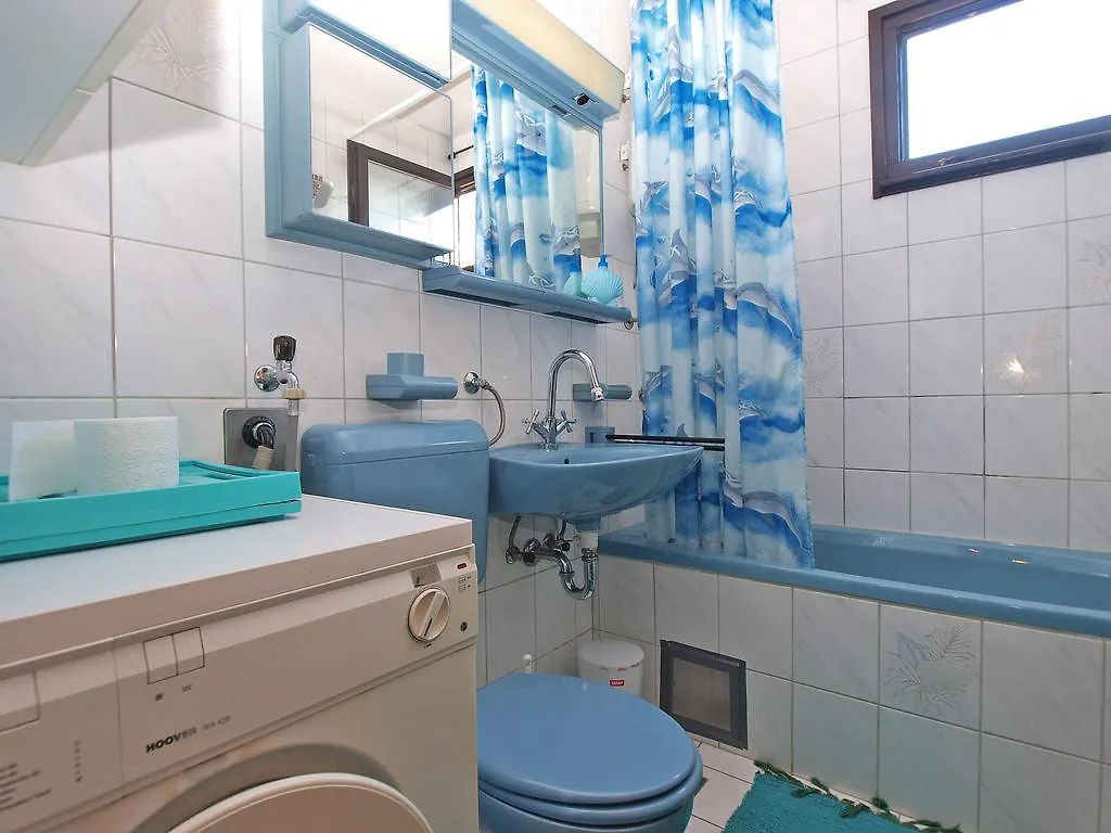 House Silvana 1461 بولا 0*,